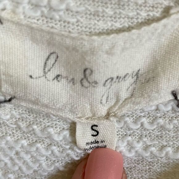 Lou & Grey Cream Color Top with floral design - Size Small - Picture 3 of 4